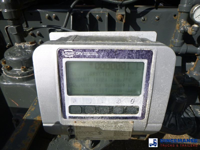 Camión cisterna Volvo FL 290 4X2 RHD gas tank 18.8 m3: foto 16