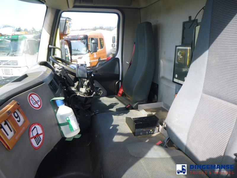 Camión cisterna Volvo FL 290 4X2 RHD gas tank 18.8 m3: foto 20