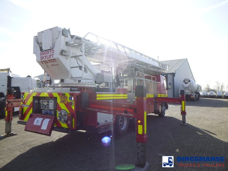 Volvo FM12 6x4 RHD Bronto Skylift F32HDT Angloco fire truck - Camión de bomberos: foto 4 Volvo FM12 6x4 RHD Bronto Skylift F32HDT Angloco fire truck - Camión de bomberos: foto 4