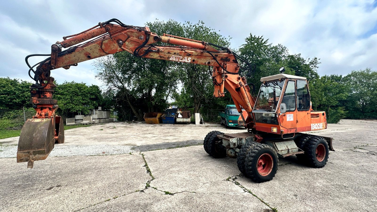 Atlas MOBILBAGGER 1302 E - Excavadora de ruedas: foto 2 Atlas MOBILBAGGER 1302 E - Excavadora de ruedas: foto 2