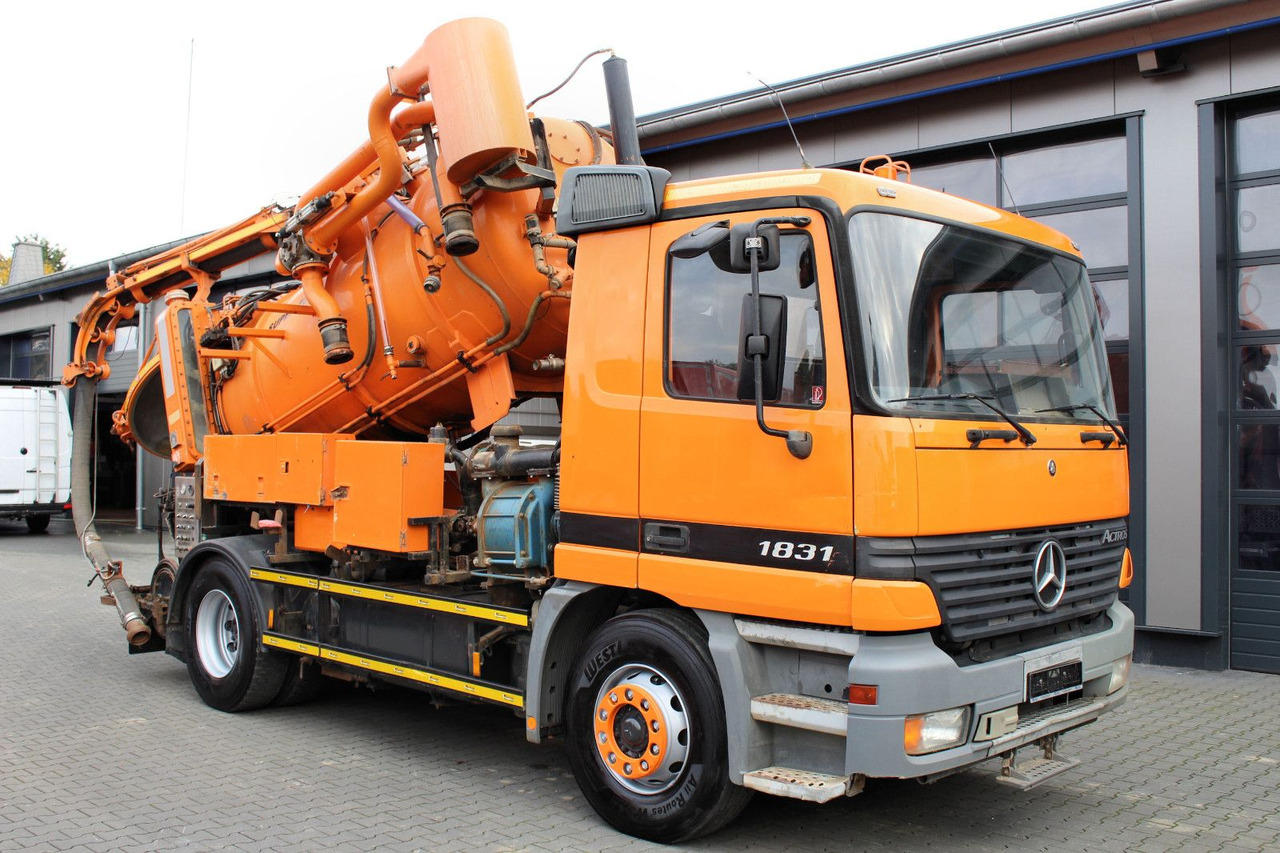 Mercedes-Benz Actros 1831 4x2 Hellmers 6,5m³ V2A INOX Kipper - Limpieza de alcantarillado: foto 1 Mercedes-Benz Actros 1831 4x2 Hellmers 6,5m³ V2A INOX Kipper - Limpieza de alcantarillado: foto 1