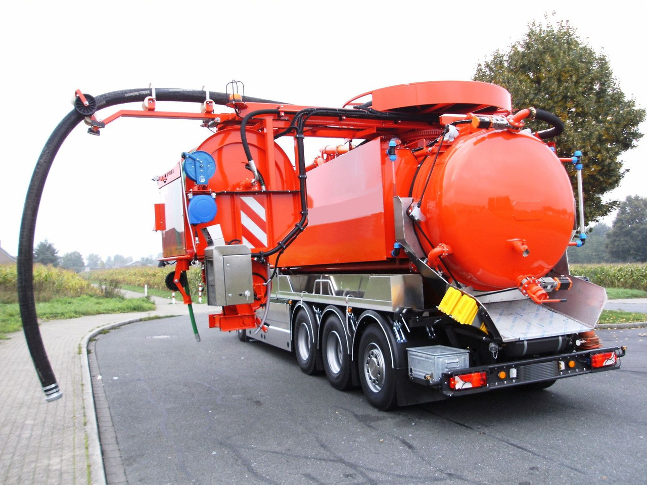 Scania R450 8x4 Kroll 19m³ W-Rückgewinner Kombi-HD +ADR - Limpieza de alcantarillado: foto 2 Scania R450 8x4 Kroll 19m³ W-Rückgewinner Kombi-HD +ADR - Limpieza de alcantarillado: foto 2