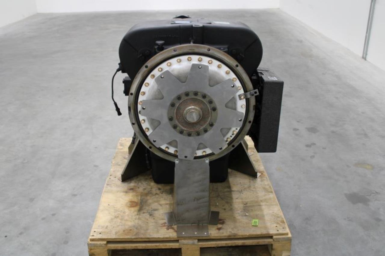 Dana 340TE17313-40 - Transmisión para Equipo de manutención: foto 4 Dana 340TE17313-40 - Transmisión para Equipo de manutención: foto 4