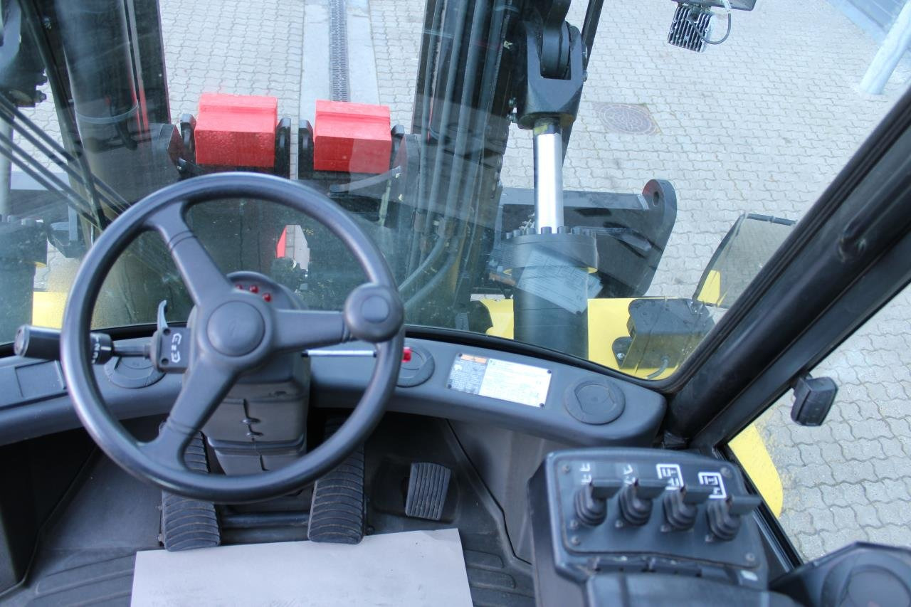 Hyster H16.00XM-12 - Carretilla elevadora diésel: foto 4 Hyster H16.00XM-12 - Carretilla elevadora diésel: foto 4