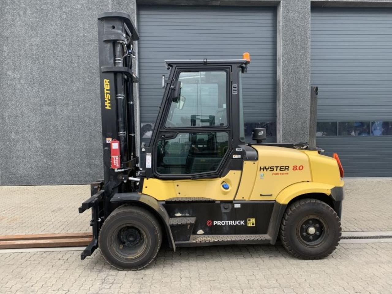 Hyster H8.0FT-6 - Carretilla elevadora diésel: foto 1 Hyster H8.0FT-6 - Carretilla elevadora diésel: foto 1
