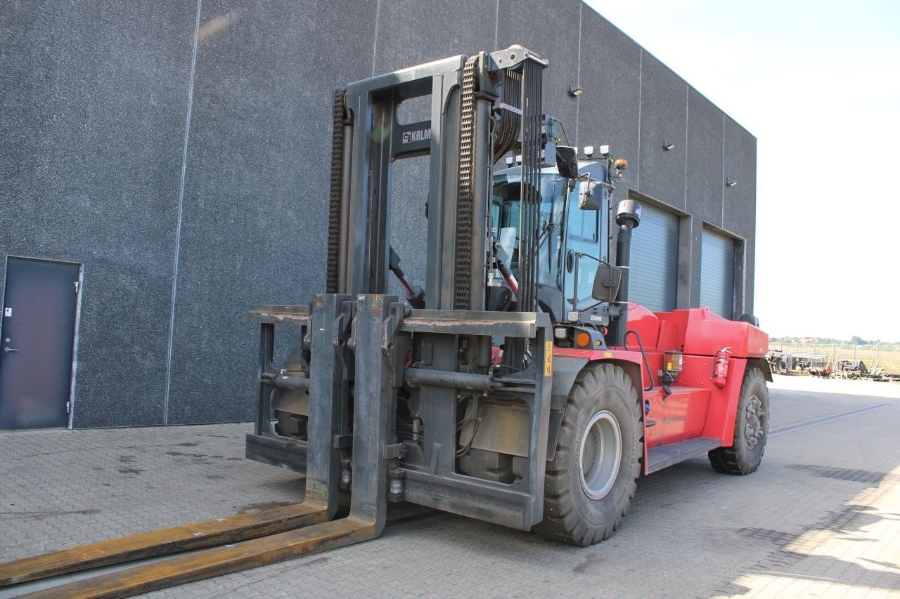Kalmar DCG330-12 - Carretilla elevadora diésel: foto 2 Kalmar DCG330-12 - Carretilla elevadora diésel: foto 2