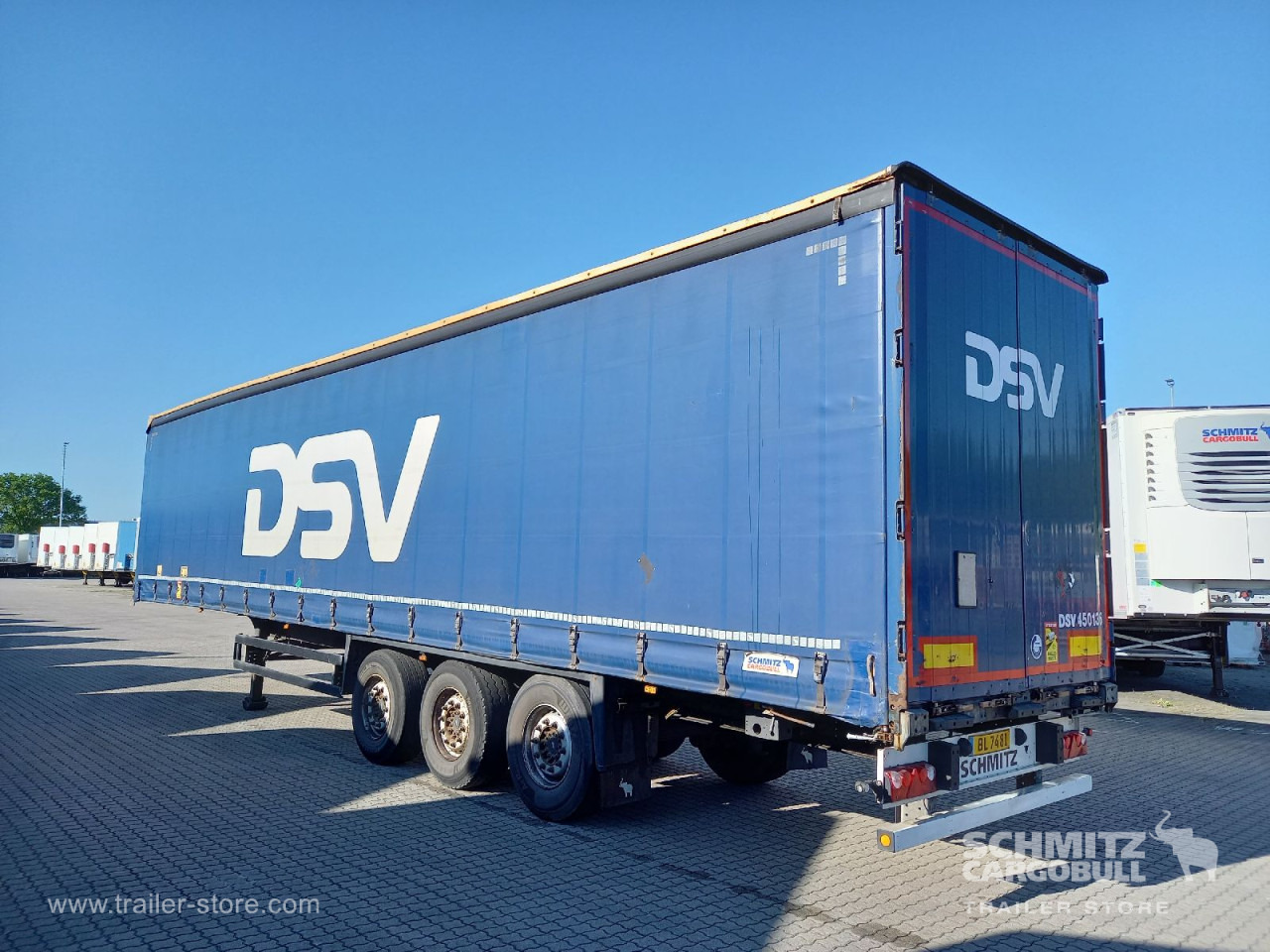 SCHMITZ Auflieger Curtainsider Standard - Semirremolque lona: foto 4 SCHMITZ Auflieger Curtainsider Standard - Semirremolque lona: foto 4