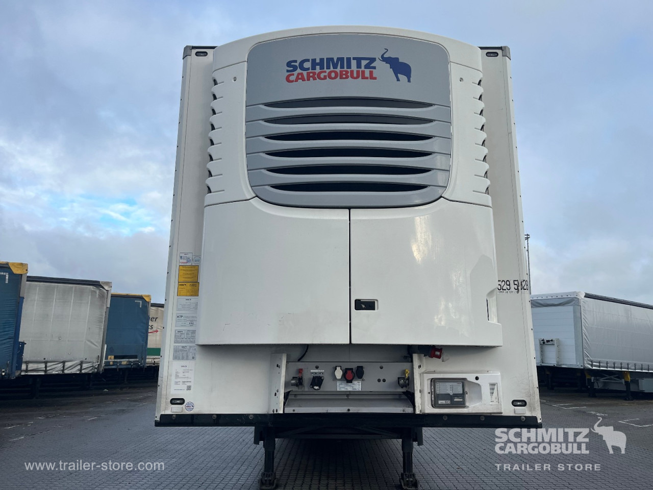 SCHMITZ Auflieger Tiefkühler Standard Double deck - Semirremolque isotérmico: foto 2 SCHMITZ Auflieger Tiefkühler Standard Double deck - Semirremolque isotérmico: foto 2