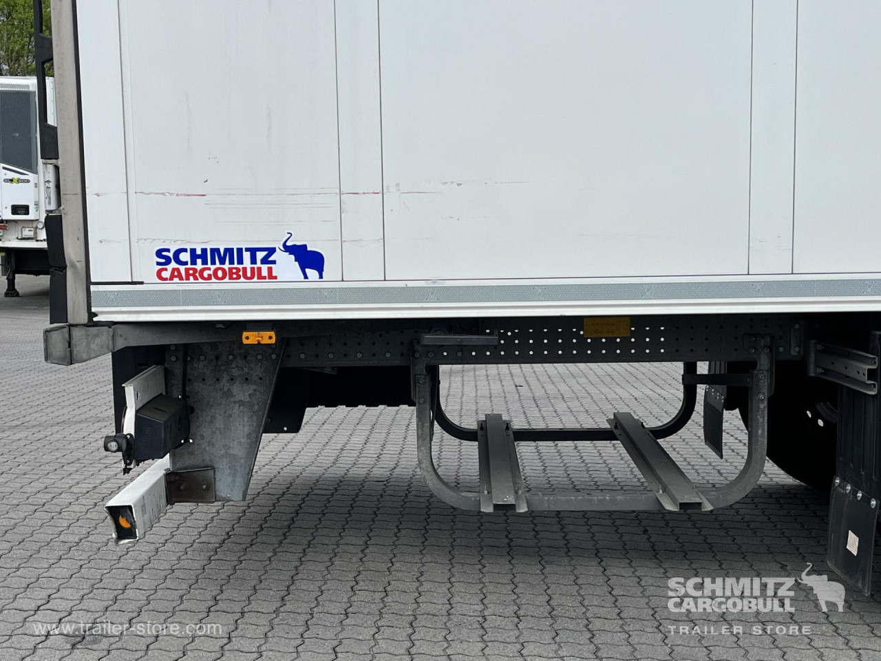 SCHMITZ Auflieger Tiefkühler Standard Double deck - Semirremolque isotérmico: foto 2 SCHMITZ Auflieger Tiefkühler Standard Double deck - Semirremolque isotérmico: foto 2