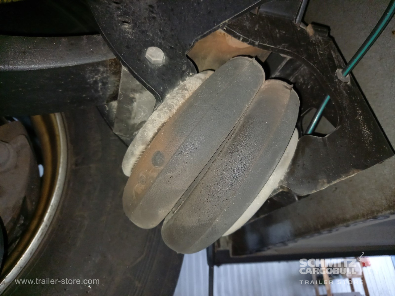 SCHMITZ Auflieger Tiefkühler Standard Double deck - Semirremolque isotérmico: foto 3 SCHMITZ Auflieger Tiefkühler Standard Double deck - Semirremolque isotérmico: foto 3