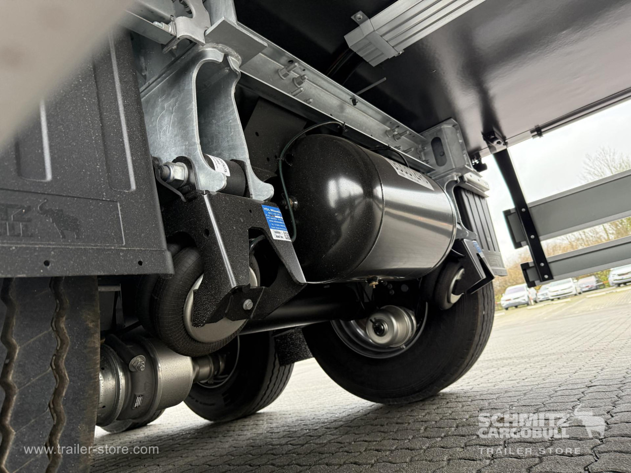 Semirremolque isotérmico nuevo SCHMITZ Auflieger Tiefkühler Standard Double deck: foto 7 Semirremolque isotérmico nuevo SCHMITZ Auflieger Tiefkühler Standard Double deck: foto 7