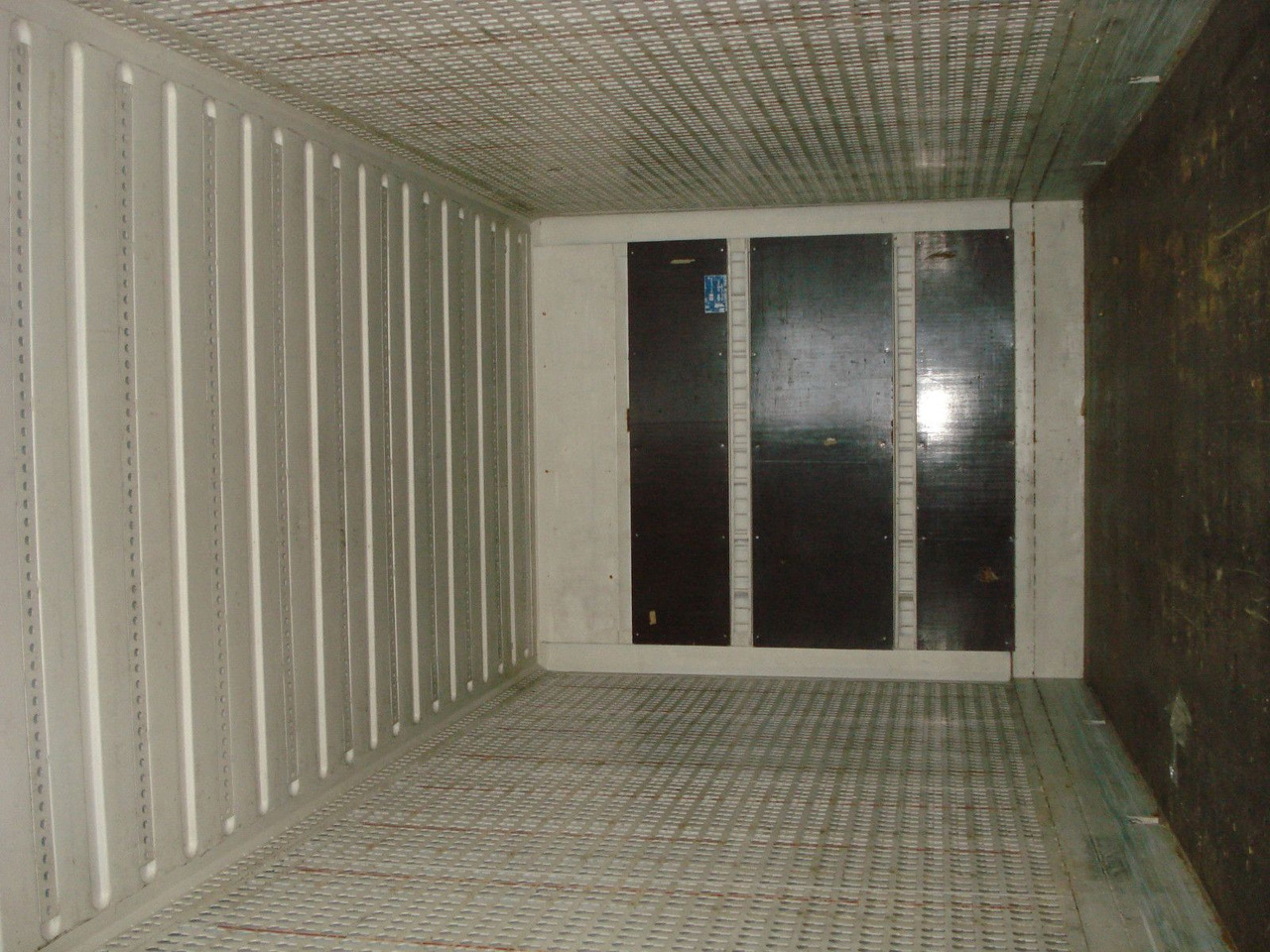 Krone WK 7,7 STG Kleider Textil Lager Jumbo C 7,82 WB - Remolque caja cerrada: foto 5 Krone WK 7,7 STG Kleider Textil Lager Jumbo C 7,82 WB - Remolque caja cerrada: foto 5