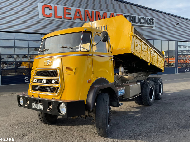 DAF AZ 1900 DS 420 6x6 Driezijdige kipper "Oldtimer" - Camión volquete: foto 1 DAF AZ 1900 DS 420 6x6 Driezijdige kipper "Oldtimer" - Camión volquete: foto 1