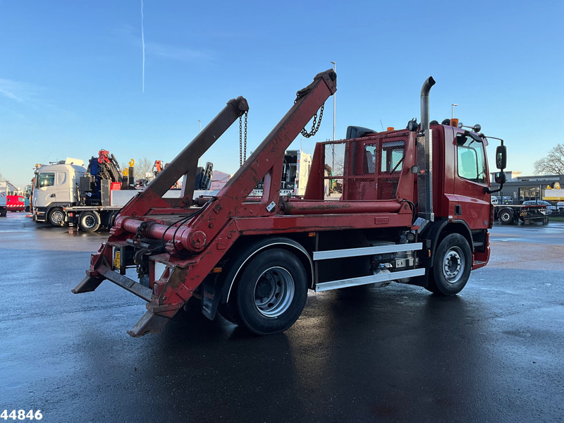 DAF FA 75 CF 310 Euro 5 Hyva 14 Ton portaalarmsysteem - Camión portacontenedor de cadenas: foto 4 DAF FA 75 CF 310 Euro 5 Hyva 14 Ton portaalarmsysteem - Camión portacontenedor de cadenas: foto 4