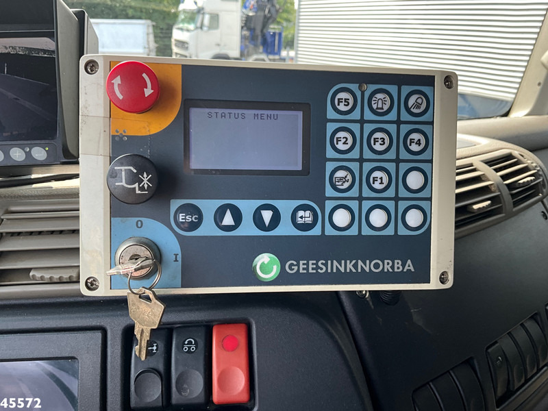 Camión de basura DAF FAG 75 CF 250 Geesink 20m³ Manual Gearbox: foto 14