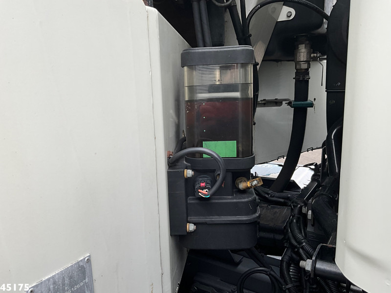 Camión de basura DAF FAG CF 330 Euro 6 Geesink 20m³: foto 11