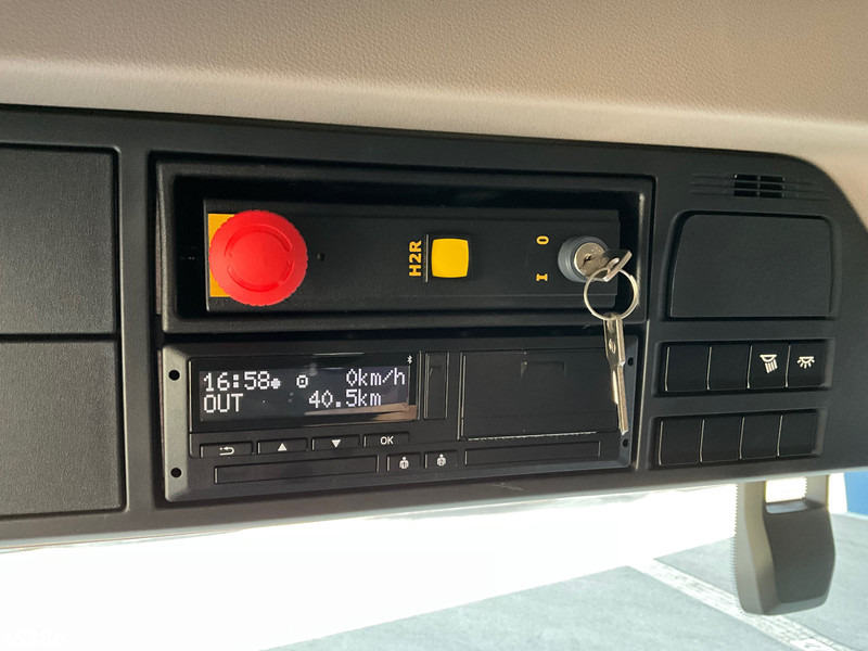 DAF FAG XD 300 Geesink 20m³ - Camión de basura: foto 4 DAF FAG XD 300 Geesink 20m³ - Camión de basura: foto 4