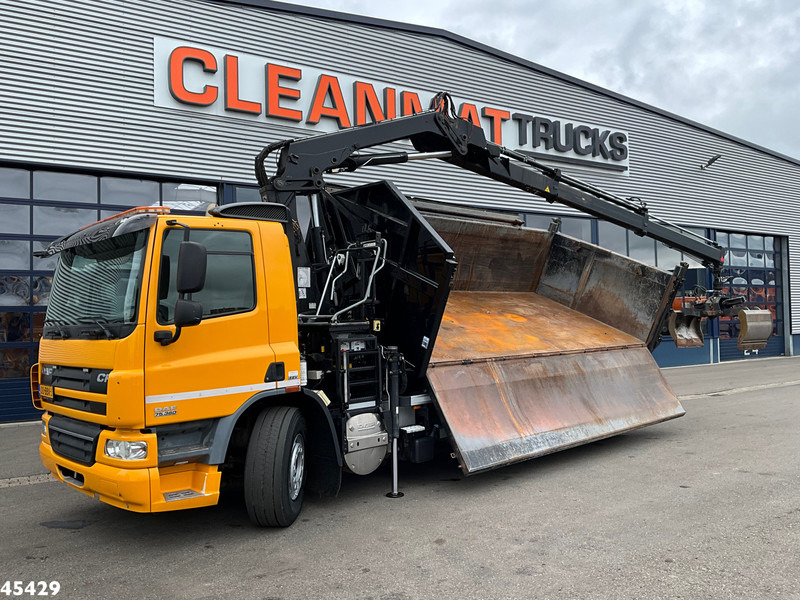 DAF FAN 75 CF 360 Hiab 12 Tonmeter laadkraan + Kipper 15m³ Just 177.993 km! - Camión volquete, Camión grúa: foto 2 DAF FAN 75 CF 360 Hiab 12 Tonmeter laadkraan + Kipper 15m³ Just 177.993 km! - Camión volquete, Camión grúa: foto 2