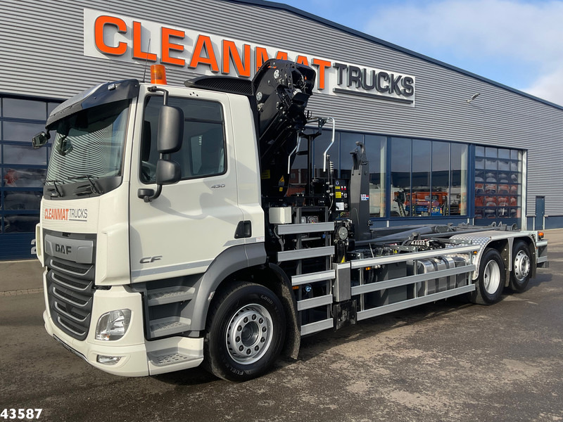 DAF FAN CF 430 Hiab 25 Tonmeter laadkraan - Camión multibasculante, Camión grúa: foto 2 DAF FAN CF 430 Hiab 25 Tonmeter laadkraan - Camión multibasculante, Camión grúa: foto 2