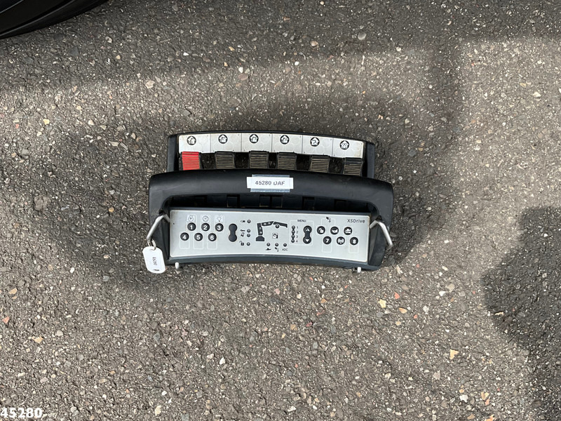 Leasing para DAF FAT 75 CF 340 6x4 Manual Full steel Hiab 16 Tonmeter laadkraan DAF FAT 75 CF 340 6x4 Manual Full steel Hiab 16 Tonmeter laadkraan: foto 14