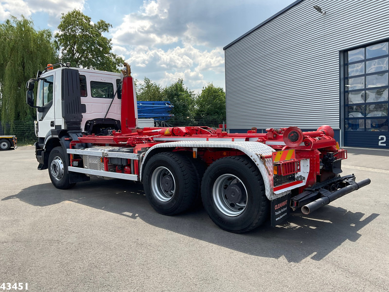 Iveco AD260T 6x4 Euro 6 AJK 20 haakarmsysteem - Camión multibasculante: foto 4 Iveco AD260T 6x4 Euro 6 AJK 20 haakarmsysteem - Camión multibasculante: foto 4