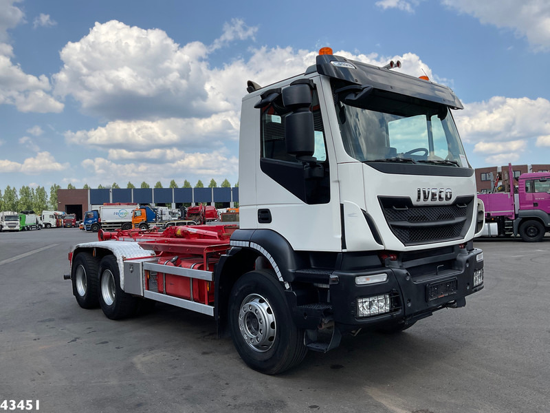Iveco AD260T 6x4 Euro 6 AJK 20 haakarmsysteem - Camión multibasculante: foto 3 Iveco AD260T 6x4 Euro 6 AJK 20 haakarmsysteem - Camión multibasculante: foto 3