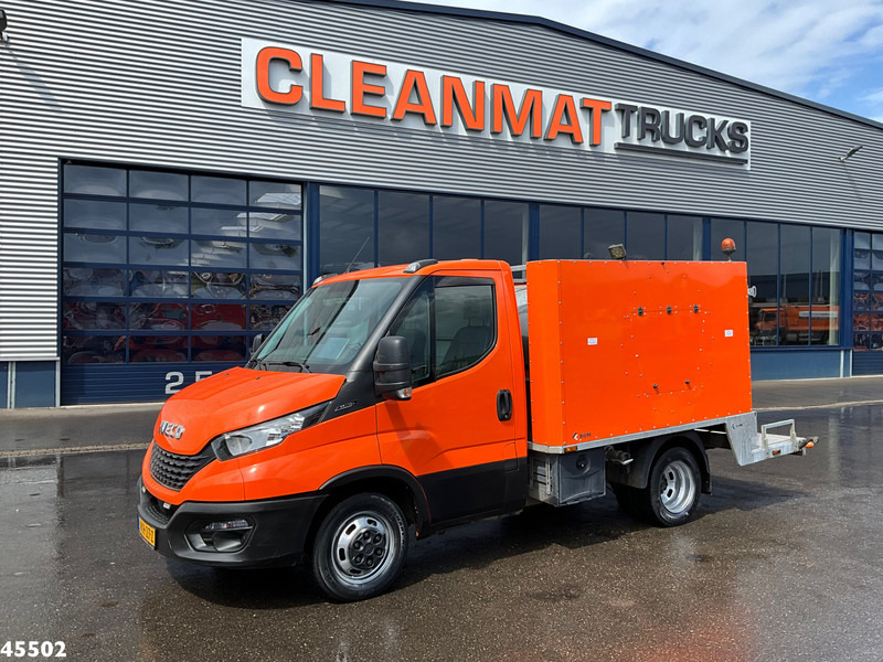 Iveco Daily 35C14 Euro 6 ROM Toilet servicewagen - Limpieza de alcantarillado: foto 2 Iveco Daily 35C14 Euro 6 ROM Toilet servicewagen - Limpieza de alcantarillado: foto 2