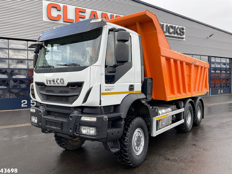 Iveco Trakker AD260TW450 6x6 Euro 6 Manual Full steel Just 25.974 km! - Camión volquete: foto 2 Iveco Trakker AD260TW450 6x6 Euro 6 Manual Full steel Just 25.974 km! - Camión volquete: foto 2
