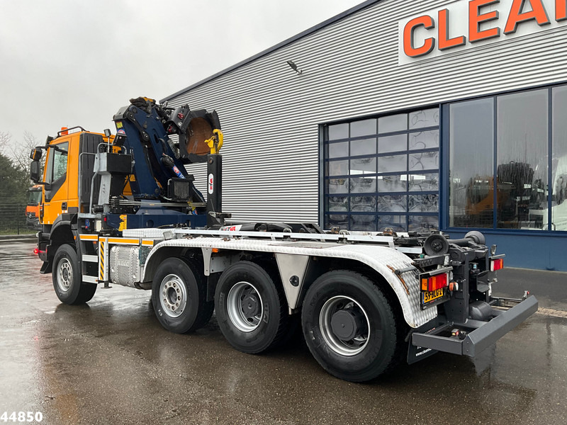 Iveco Trakker AD380T41W 8x6 Euro 6 HMF 19 Tonmeter Z-kraan - Camión multibasculante, Camión grúa: foto 2 Iveco Trakker AD380T41W 8x6 Euro 6 HMF 19 Tonmeter Z-kraan - Camión multibasculante, Camión grúa: foto 2