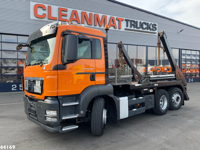 MAN TGS 26.480 VDL 18 Ton portaalarmsysteem - Camión portacontenedor de cadenas: foto 1 MAN TGS 26.480 VDL 18 Ton portaalarmsysteem - Camión portacontenedor de cadenas: foto 1