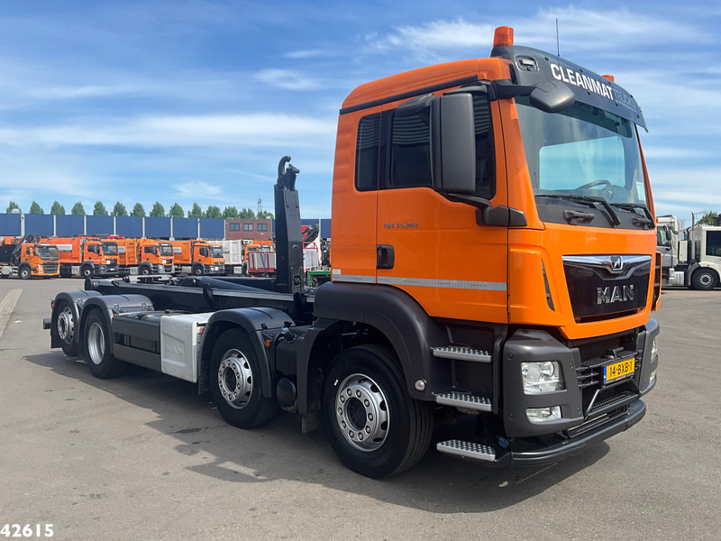 MAN TGS 35.360 8x2 Euro 6 VDL 30 Ton haakarmsysteem - Camión multibasculante: foto 5 MAN TGS 35.360 8x2 Euro 6 VDL 30 Ton haakarmsysteem - Camión multibasculante: foto 5