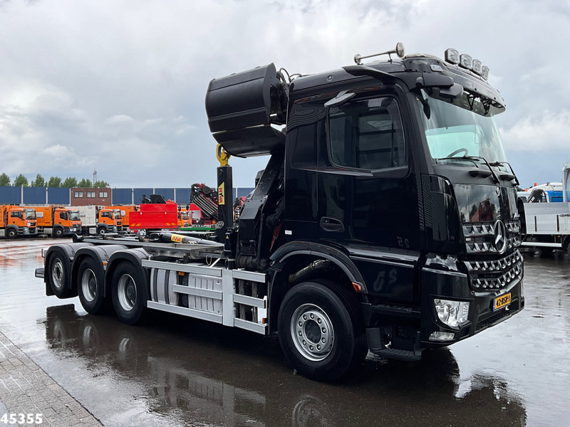 Mercedes-Benz Arocs 3540 8x4 Euro 6 HMF 19 Tonmeter Z-kraan Just 118.906 Km! - Camión multibasculante, Camión grúa: foto 5 Mercedes-Benz Arocs 3540 8x4 Euro 6 HMF 19 Tonmeter Z-kraan Just 118.906 Km! - Camión multibasculante, Camión grúa: foto 5