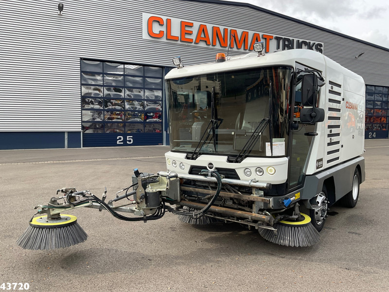 Ravo 540 STH Euro 6 with 3-rd brush - Barredora vial: foto 3 Ravo 540 STH Euro 6 with 3-rd brush - Barredora vial: foto 3