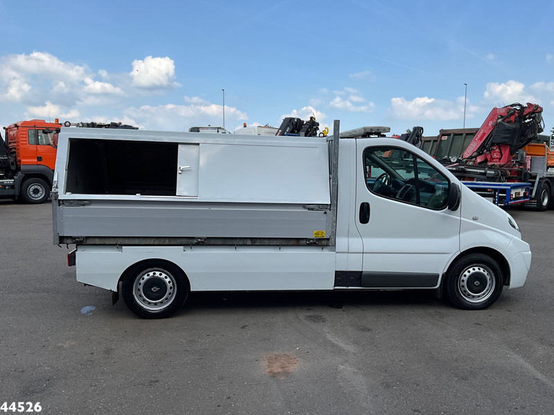 Renault Trafic 2.0 dCi Veeg-vuil kipper - Camión de basura: foto 4 Renault Trafic 2.0 dCi Veeg-vuil kipper - Camión de basura: foto 4