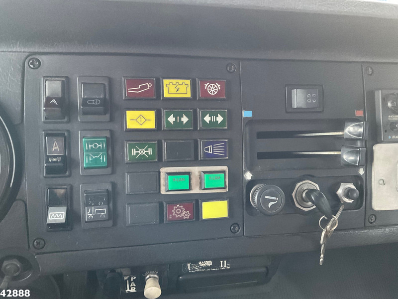 Leasing para Scania LT 111 42 8x4 Oldtimer Betonmixer Scania LT 111 42 8x4 Oldtimer Betonmixer: foto 15