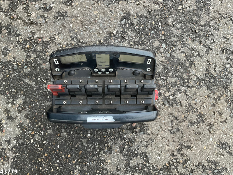 Camión multibasculante, Camión grúa Scania P 360 8x2 Hiab 21 Tonmeter laadkraan: foto 9 Camión multibasculante, Camión grúa Scania P 360 8x2 Hiab 21 Tonmeter laadkraan: foto 9