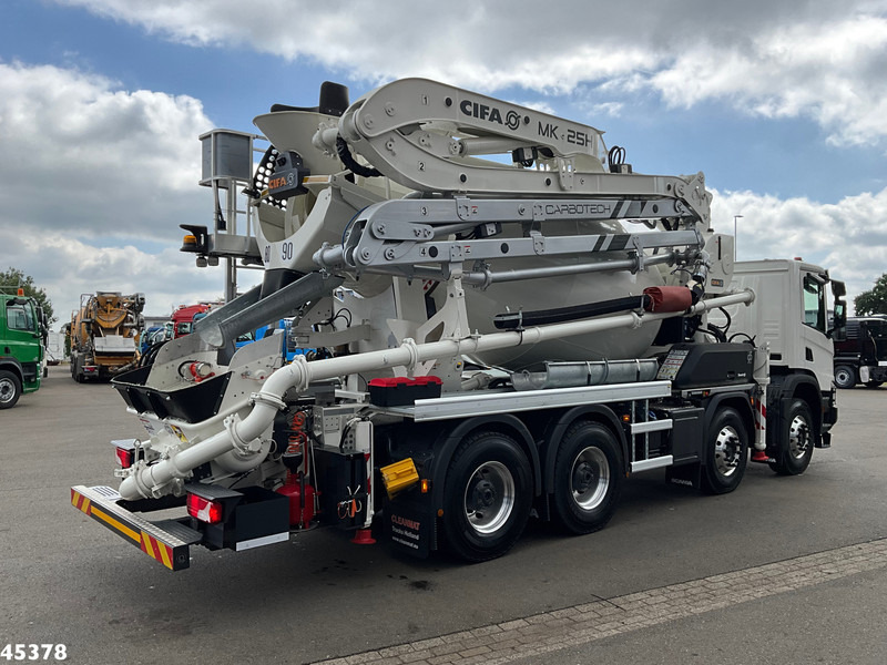 Scania P 450 XT 8x4 Euro 6 Retarder CIFA 7m³ Mixer + Pumi Pump 25 m³ NEW & UNUSED! - Camión bomba de hormigón: foto 4 Scania P 450 XT 8x4 Euro 6 Retarder CIFA 7m³ Mixer + Pumi Pump 25 m³ NEW & UNUSED! - Camión bomba de hormigón: foto 4