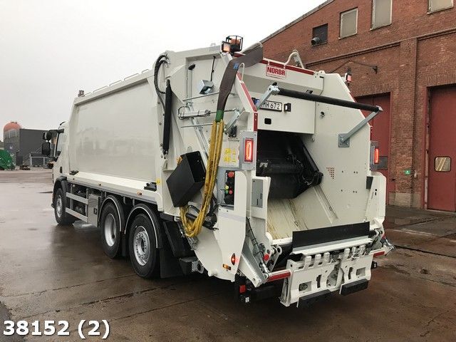 Volvo FE 320 GeesinkNorba - Camión de basura: foto 2 Volvo FE 320 GeesinkNorba - Camión de basura: foto 2