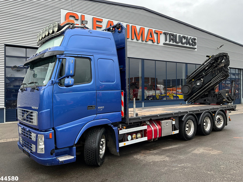 Volvo FH 520 8x4 Euro 5 Hiab 24 Tonmeter laadkraan + Fly-jib - Camión grúa: foto 2 Volvo FH 520 8x4 Euro 5 Hiab 24 Tonmeter laadkraan + Fly-jib - Camión grúa: foto 2