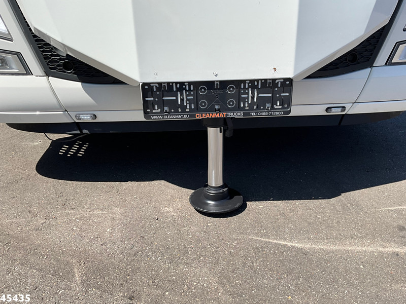 Volvo FH 540 8x4 Euro 6 Palfinger 92 Tonmeter laadkraan + Fly-jib Just 107.008 km! - Camión grúa: foto 4 Volvo FH 540 8x4 Euro 6 Palfinger 92 Tonmeter laadkraan + Fly-jib Just 107.008 km! - Camión grúa: foto 4