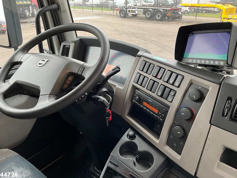 Camión caja cerrada Volvo FL 250 Euro 6 met Dhollandia laadklep: foto 12