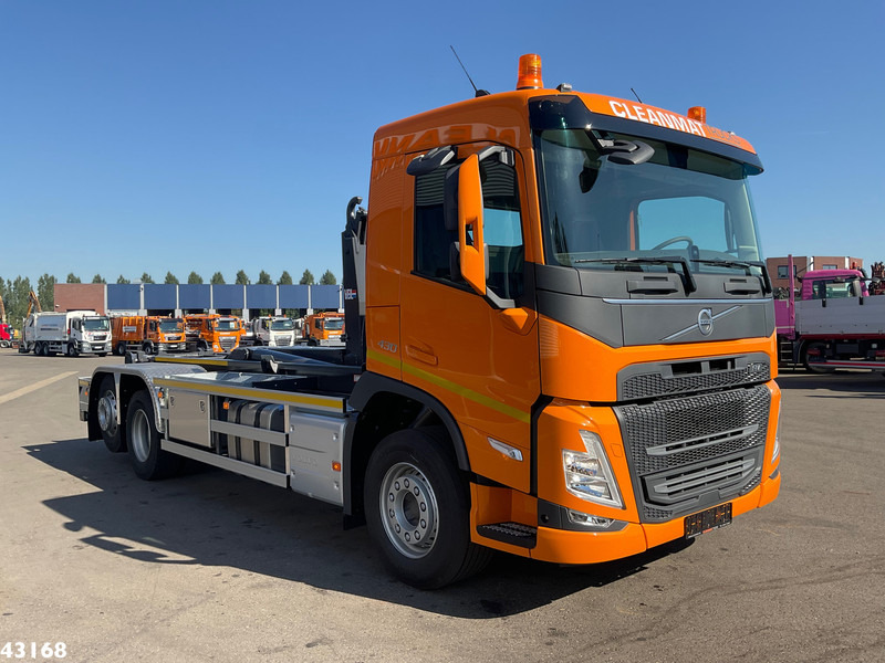Volvo FM 430 VDL 21 Ton haakarmsysteem - Camión multibasculante: foto 3 Volvo FM 430 VDL 21 Ton haakarmsysteem - Camión multibasculante: foto 3
