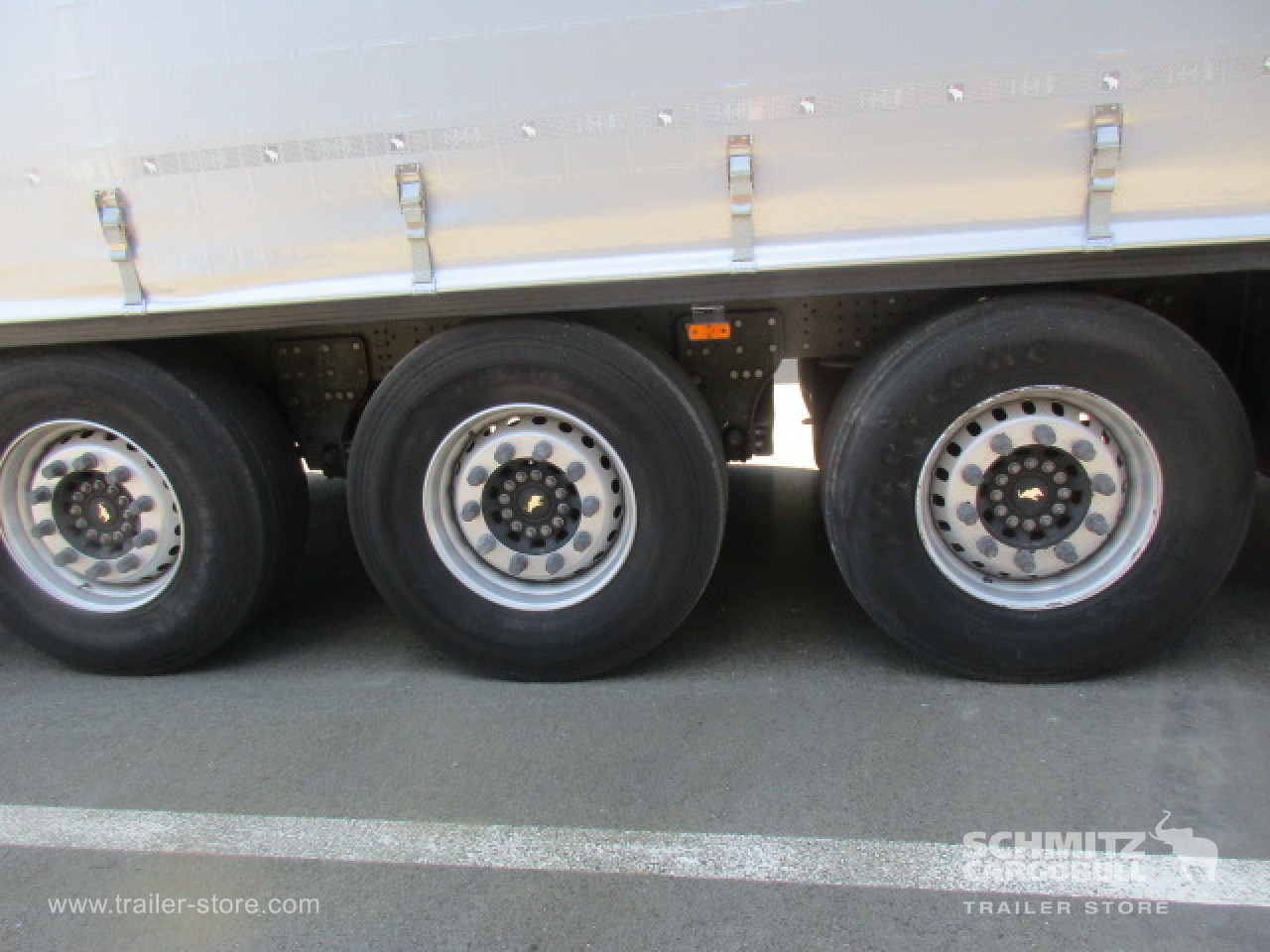 SCHMITZ Curtainsider Standard Taillift - Semirremolque lona: foto 4 SCHMITZ Curtainsider Standard Taillift - Semirremolque lona: foto 4