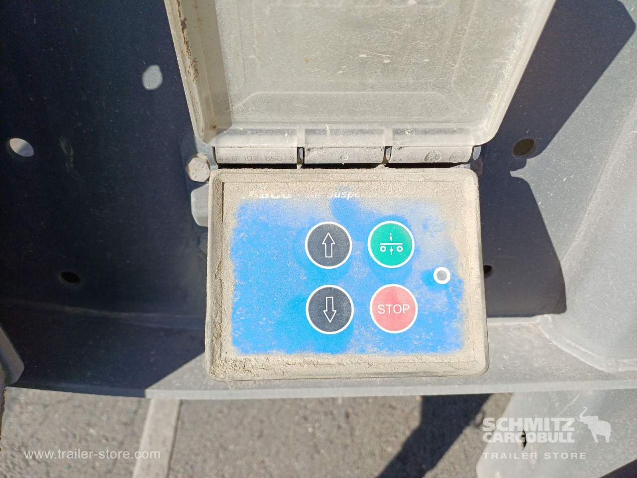 LANGENDORF Auflieger Kipper Stahlrundmulde 24m³ - Semirremolque volquete: foto 4 LANGENDORF Auflieger Kipper Stahlrundmulde 24m³ - Semirremolque volquete: foto 4