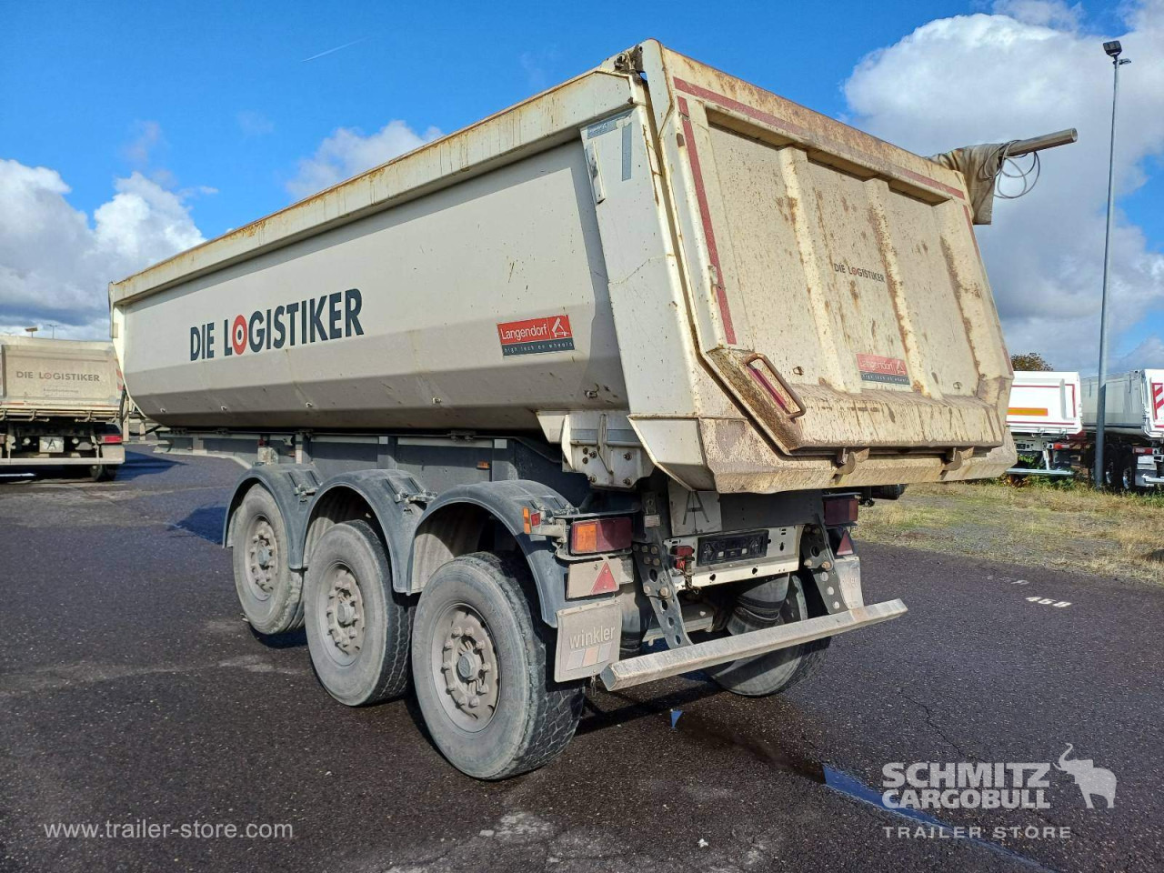 LANGENDORF Auflieger Kipper Stahlrundmulde 24m³ - Semirremolque volquete: foto 5 LANGENDORF Auflieger Kipper Stahlrundmulde 24m³ - Semirremolque volquete: foto 5