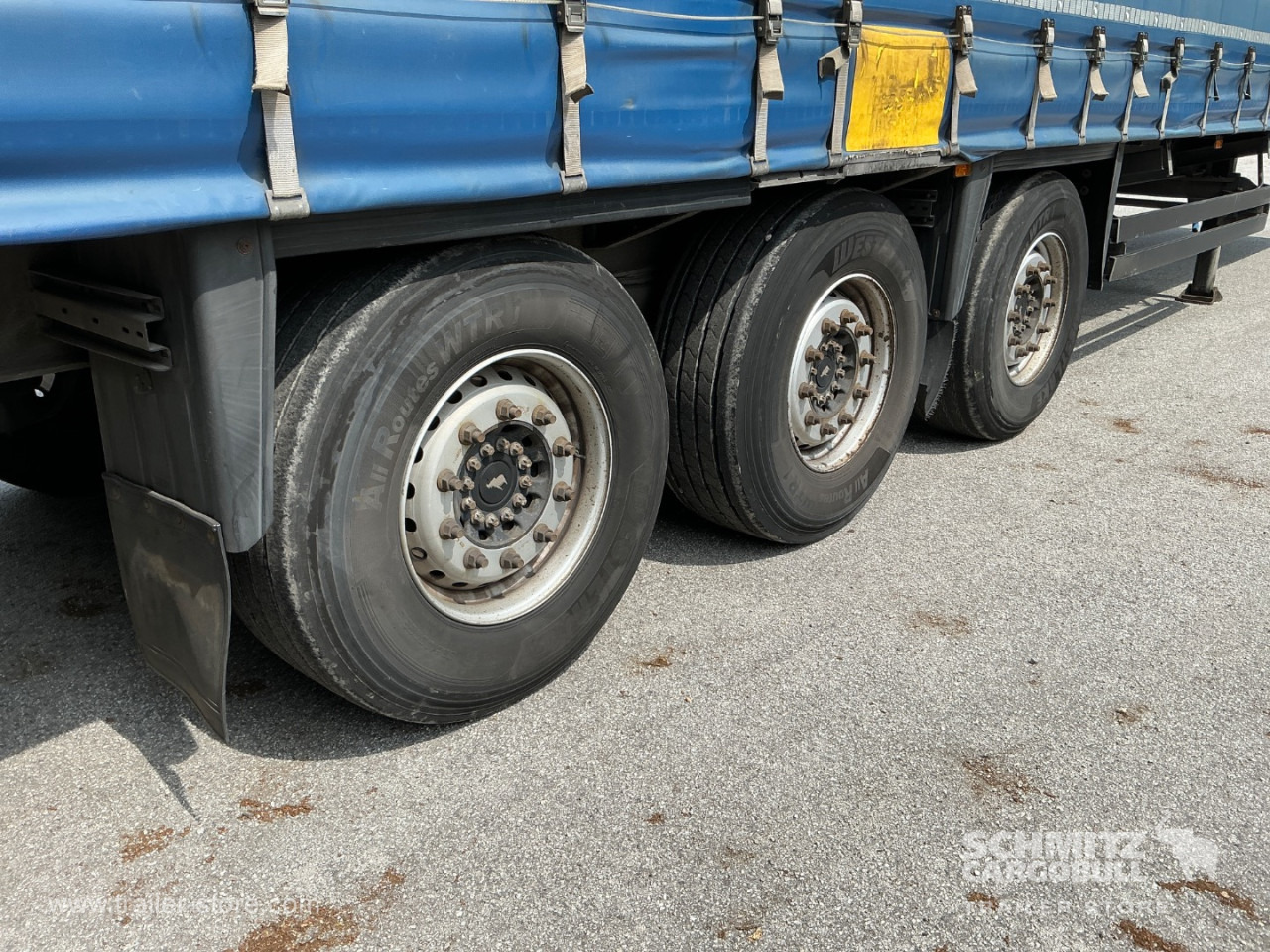 SCHMITZ Curtainsider Standard - Semirremolque lona: foto 2 SCHMITZ Curtainsider Standard - Semirremolque lona: foto 2