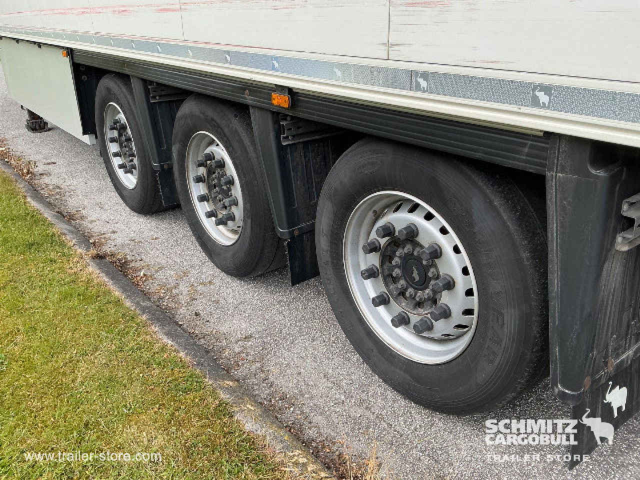 SCHMITZ Semiremolque Frigo Sistema carne colgada - Semirremolque isotérmico: foto 5 SCHMITZ Semiremolque Frigo Sistema carne colgada - Semirremolque isotérmico: foto 5