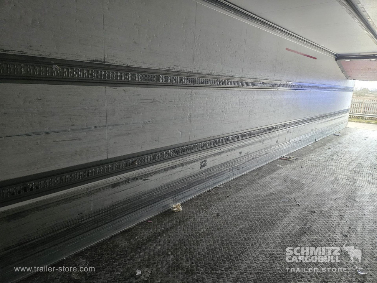 SCHMITZ Reefer Multitemp - Semirremolque isotérmico: foto 4 SCHMITZ Reefer Multitemp - Semirremolque isotérmico: foto 4