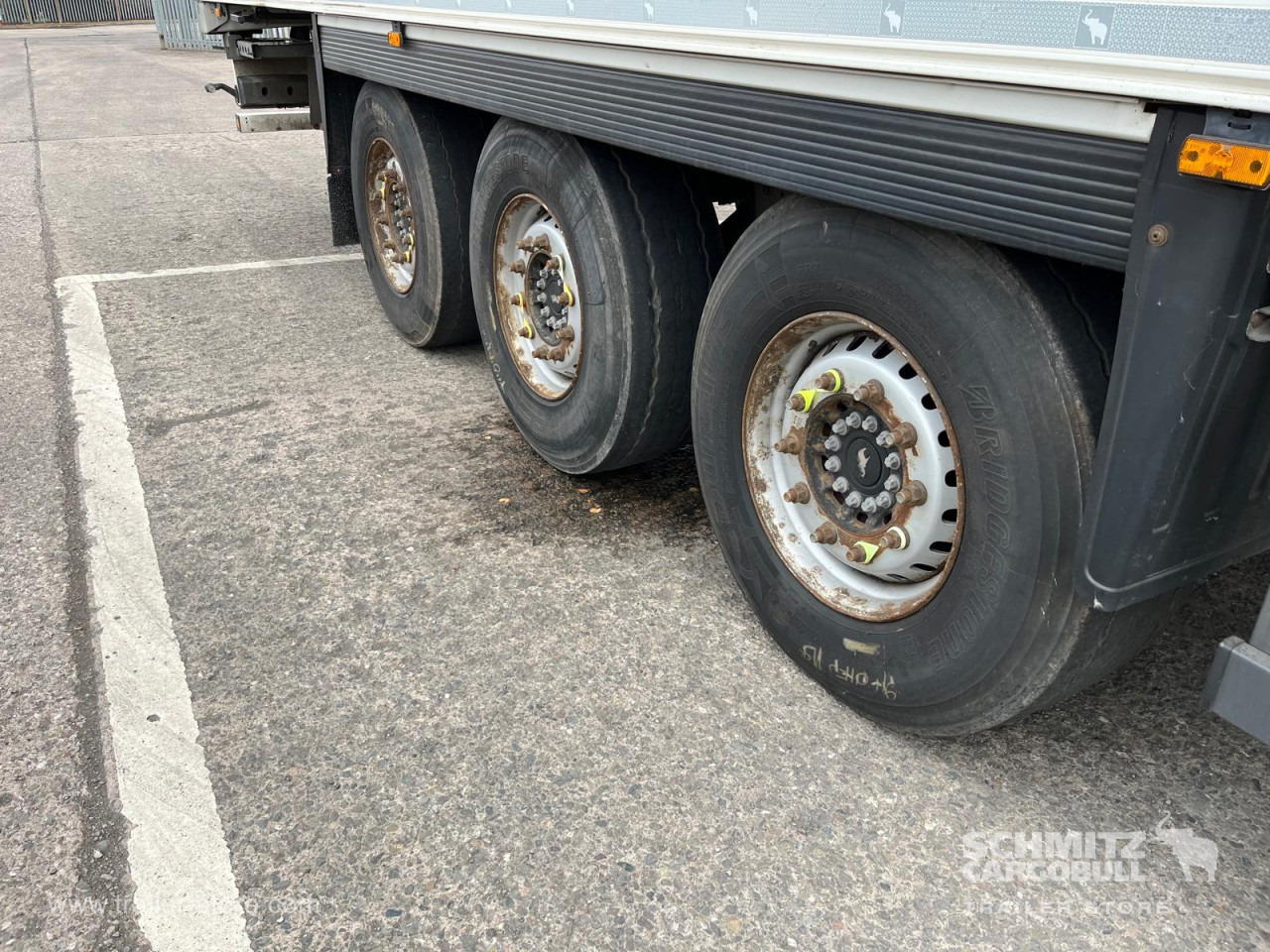 SCHMITZ Reefer Multitemp - Semirremolque isotérmico: foto 2 SCHMITZ Reefer Multitemp - Semirremolque isotérmico: foto 2