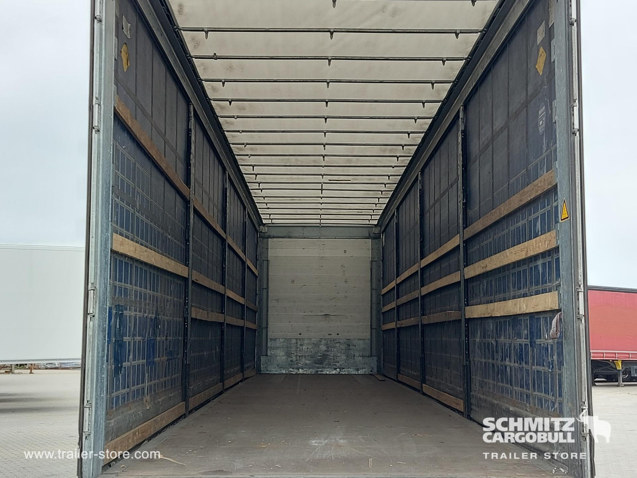 SCHMITZ Curtainsider Mega - Semirremolque lona: foto 3 SCHMITZ Curtainsider Mega - Semirremolque lona: foto 3